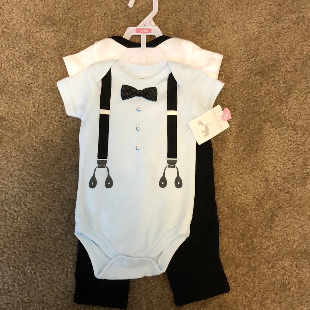 3 piece baby outfit, New with tags